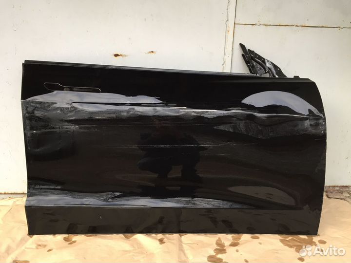 Дверь передняя правая Tesla 3 с дефектами 1081420