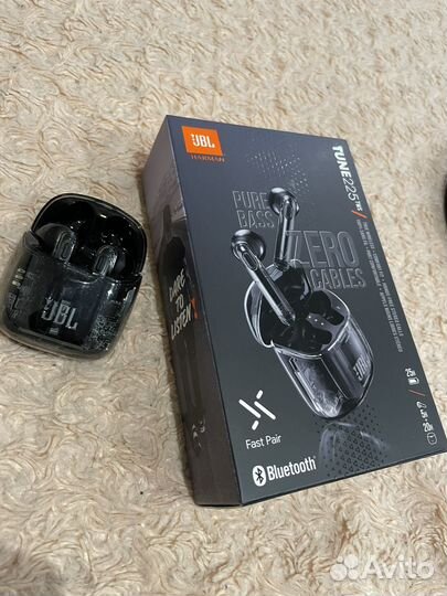 Беспроводные наушники jbl tune 225 tws