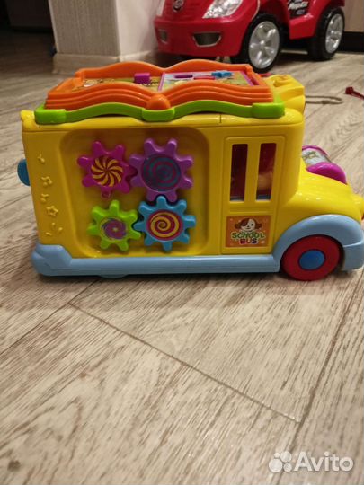 Игрушка автобус