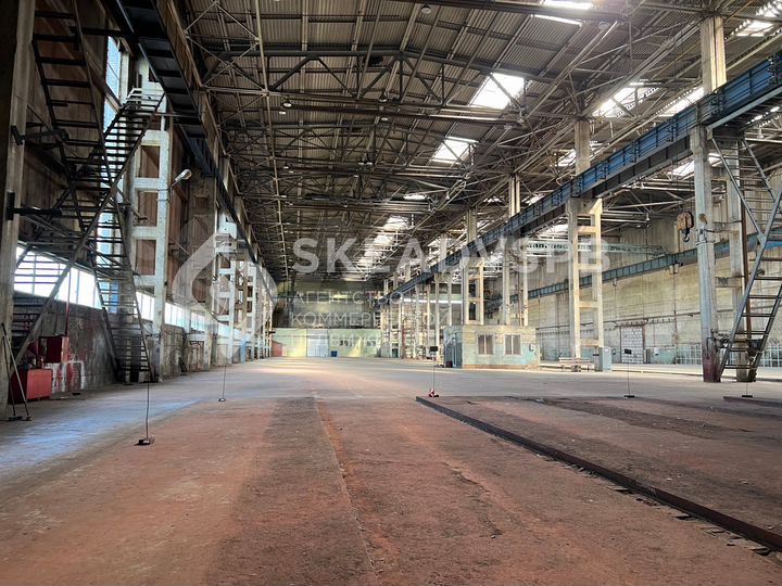 Производство с кран-балкой 10 тонн 5 тонн, 5000 м²