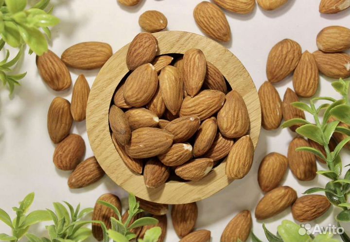 Миндаль жареный; натуральный от 500 г