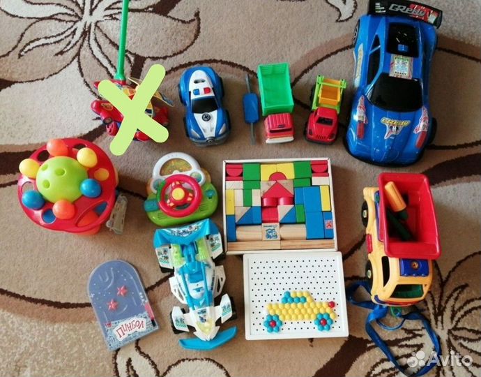 Игрушки для мальчика