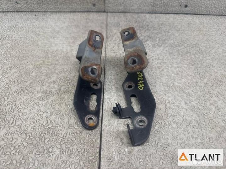 Петля капота honda vamos