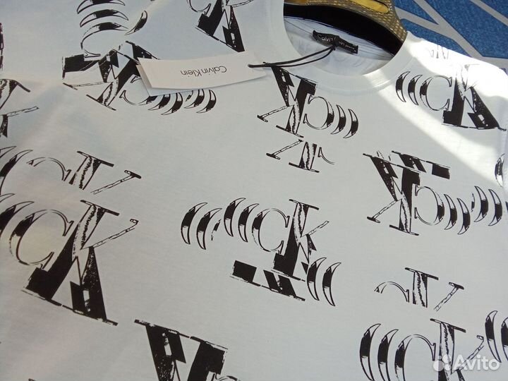 Футболка Calvin Klein