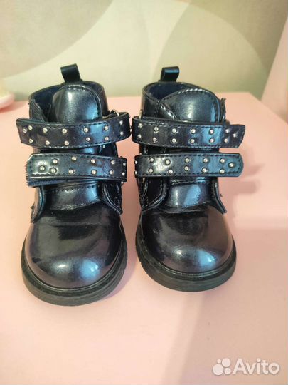Ботинки демисезонные для девочки 22 размер