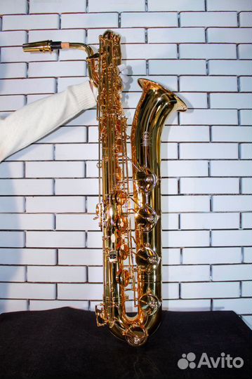 Саксофон баритон полупроф. D.Krenz 971 Gold