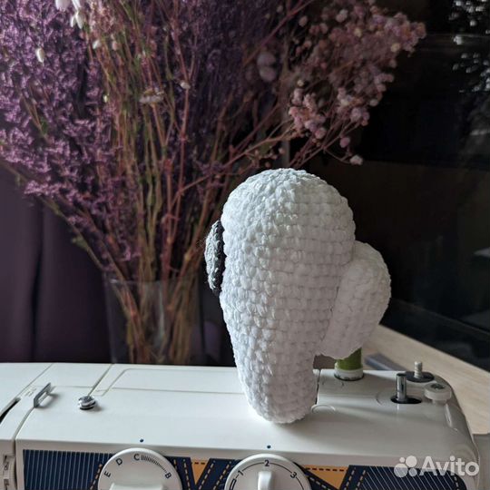 Вязаный плюшевый космонавт