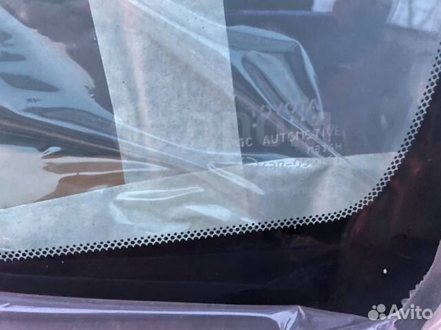 Стекло лобовое Lexus LX, Land cruiser 200