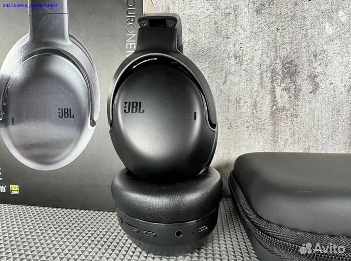 Наушники JBL Tour One M2