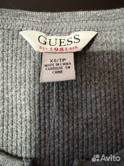 Лонгслив Guess новый