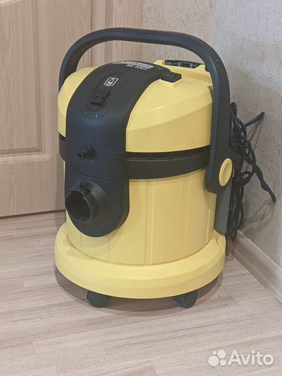Пылесос Karcher SE4001