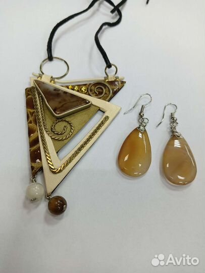 Комплект бижутерии ручная работа натуральные камни