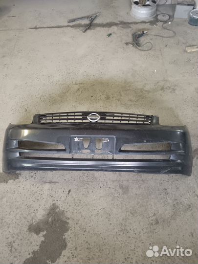 Бампер передний Nissan Skyline V35