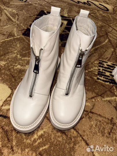 Ботинки и сапоги женские 36