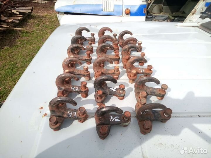 Клык буксировочный УАЗ