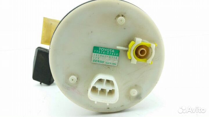 Топливный насос Toyota Vitz NCP10 2001