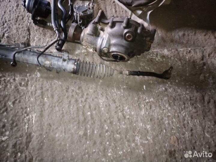 Рулевая рейка Land Rover Vogue L322