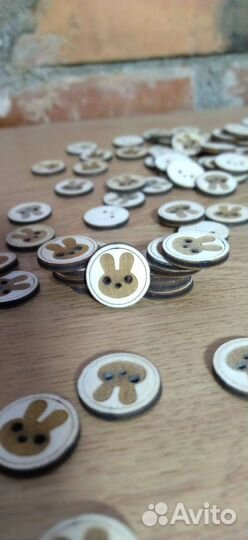 Пуговицы деревянные ручной работы