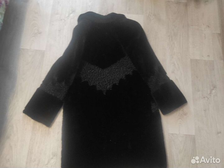 Шуба мутоновая 48 размер