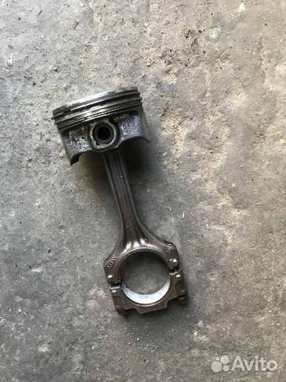 Поршень с шатуном фольксваген поло 1.6 CFN