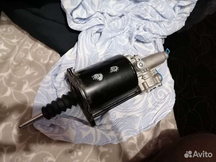 Пневмогидравлический усилитель (пгу)