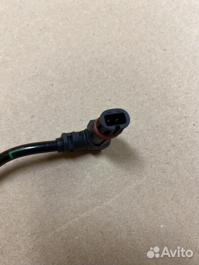 Датчик ABS передний левый Mercedes w208