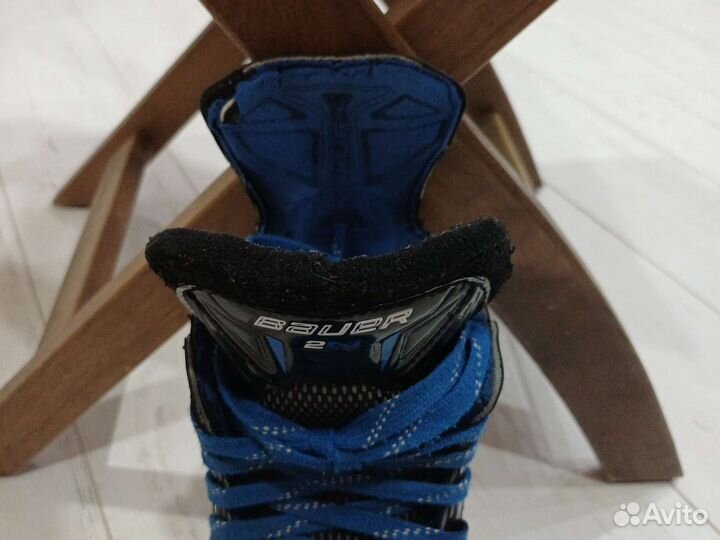 Хоккейные коньки bauer Nexus 2N. Размер 4D