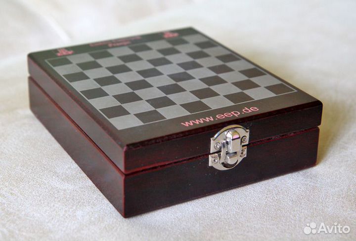 Подарочный набор для вина с шахматами