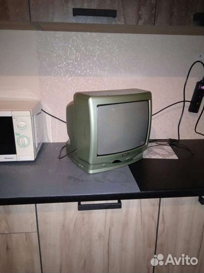 Телевизор 
