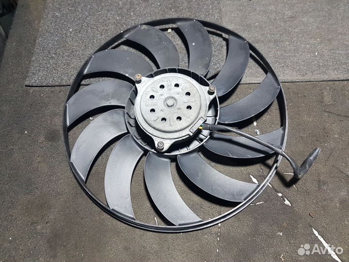 Вентилятор охлождения двигателя audi a4b7