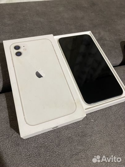 iPhone 11, 128 ГБ