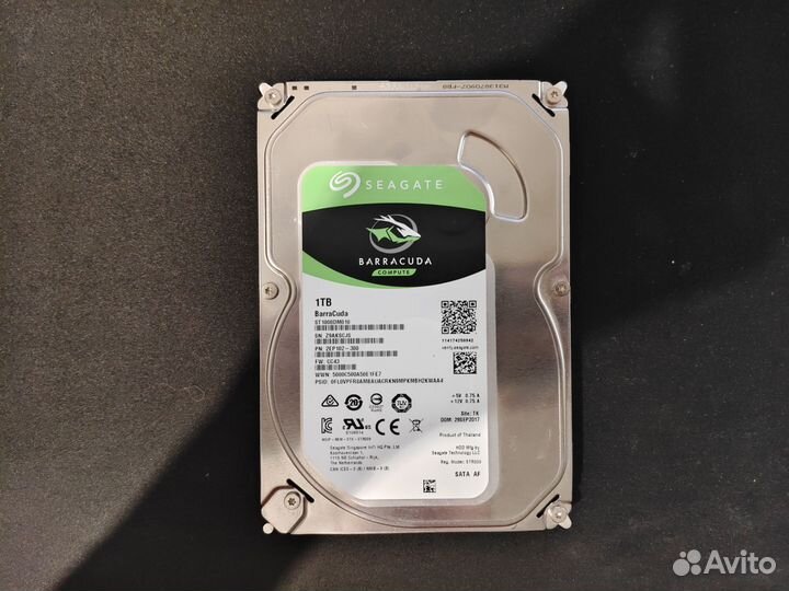 Жёсткий диск Seagate 1 Tb ST1000DM010