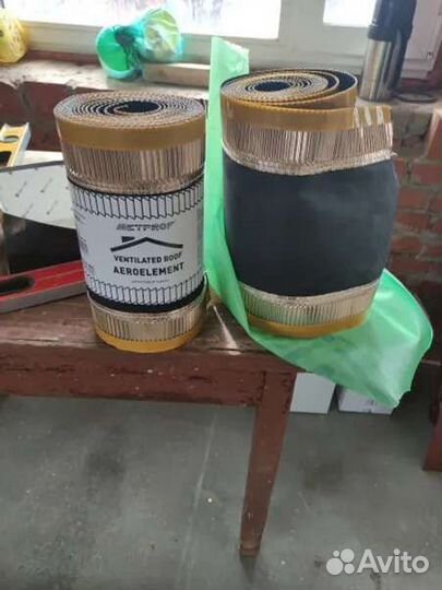 Аэроэлемент конька Ventilated Roof от снега дождя
