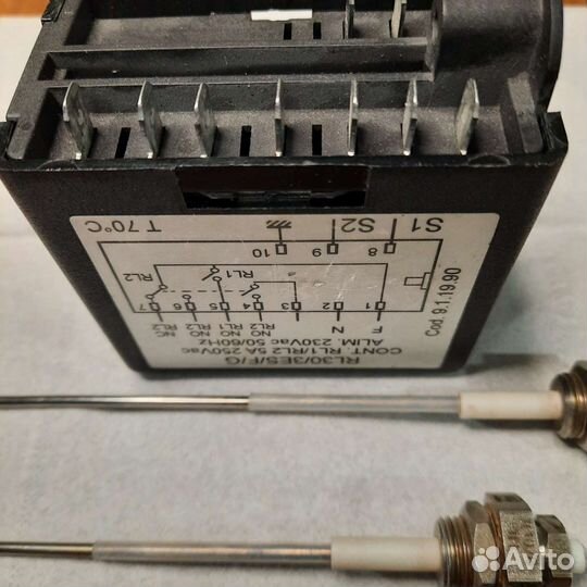 Регулятор уровня в болере RL30/3Es/F/G