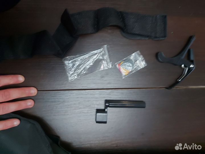 Акустическая гитара