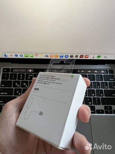 Блок Apple 20w для iPhone