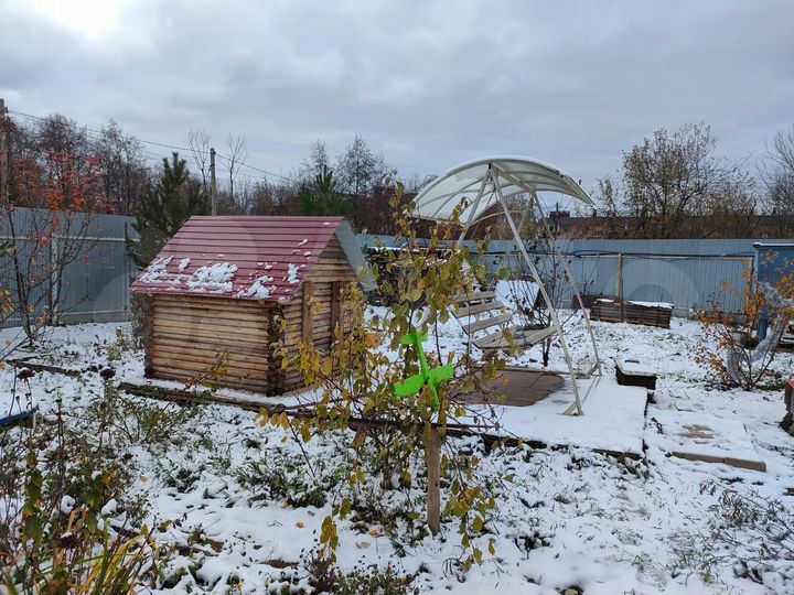 Дом 63 м² на участке 10 сот.