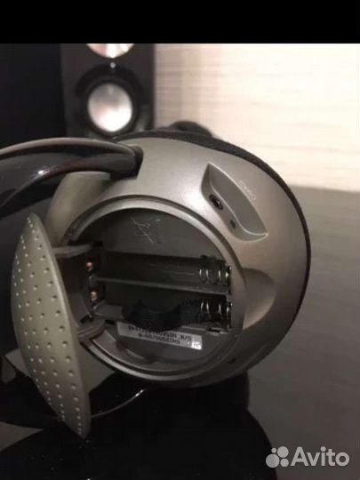 Наушники для телевизора Phillips shc2000