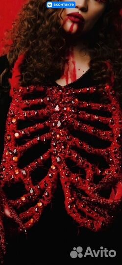 Сет из рёберного каркаса, короны и напальчников