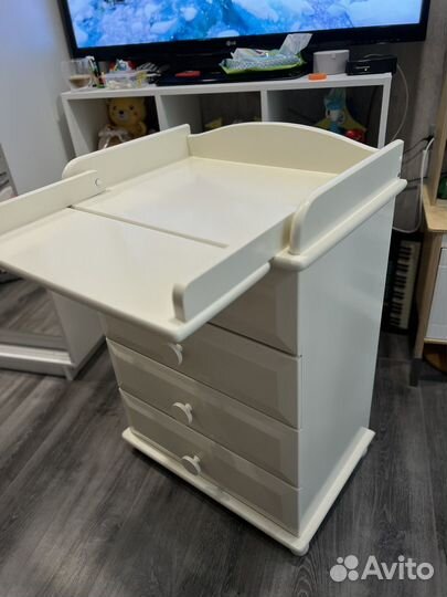 Пеленальный комод