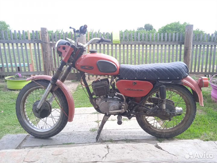 Продам мотоцикл минск 125