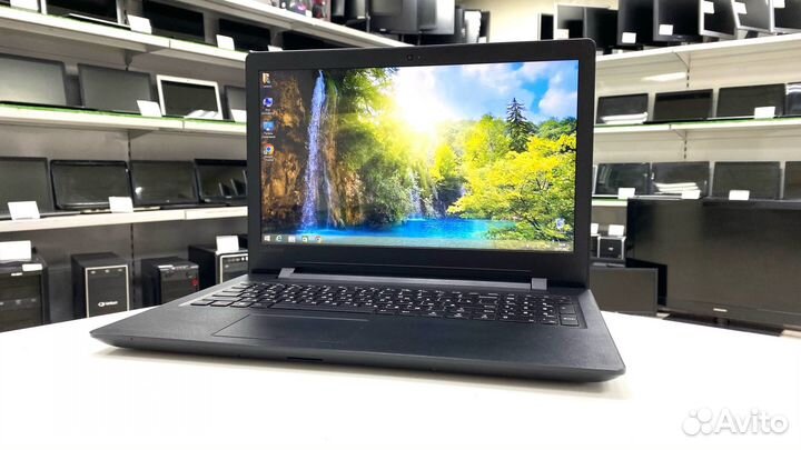 Ноутбук Lenovo для учебы и работы