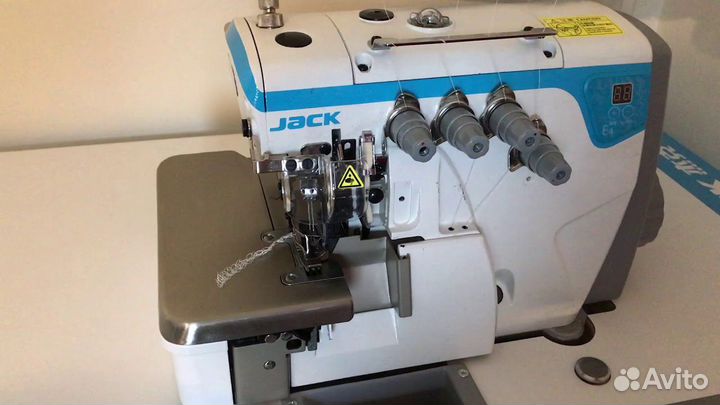 Четырехнитка Jack E4-4-M03/333 промышленный овелок