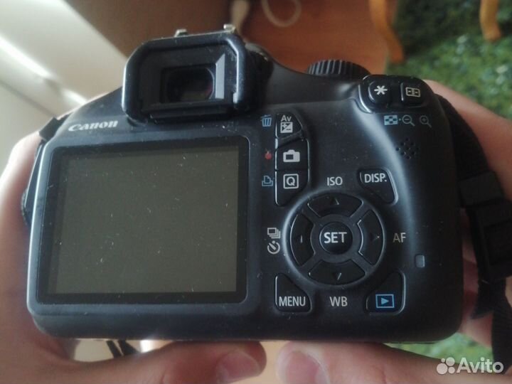 Зеркальный фотоаппарат canon eos 1100d