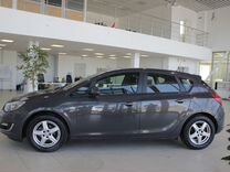 Opel Astra 1.6 MT, 2013, 75 000 км, с пробегом, цена 1 114 000 руб.