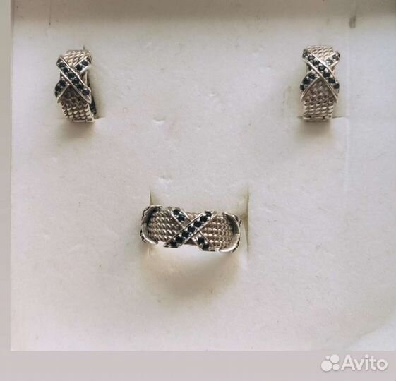 Серебряный набор