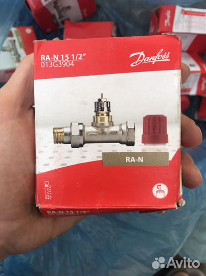 Клапан запорный