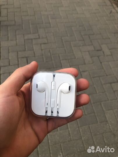 Наушники earpods