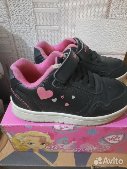 Кроссовки для девочки 25 размер
