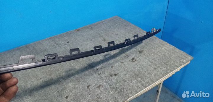 Молдинг заднего бампера Volkswagen Polo 5